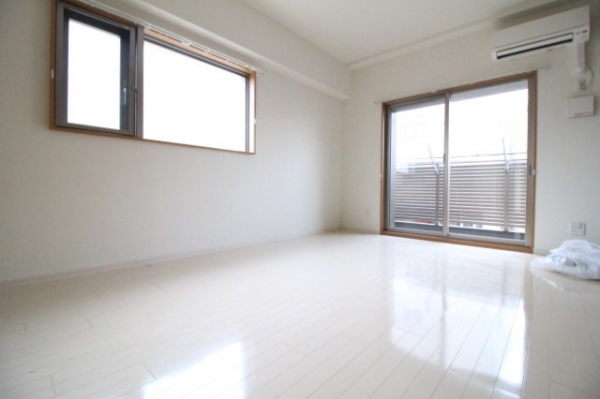 ²¬»³»ÔË̶è¤Î°ì¿ÍÊë¤é¤·¸þ¤±ÍýÁۤν»¤Þ¤¤¡£