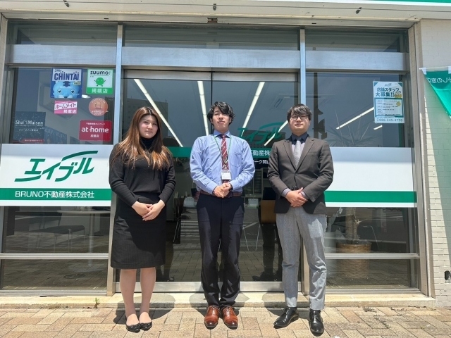 岡山駅西口店の店舗スタッフ