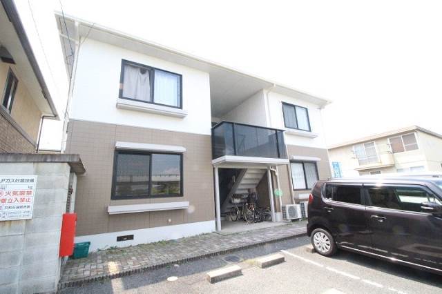 レーベン板野 A棟