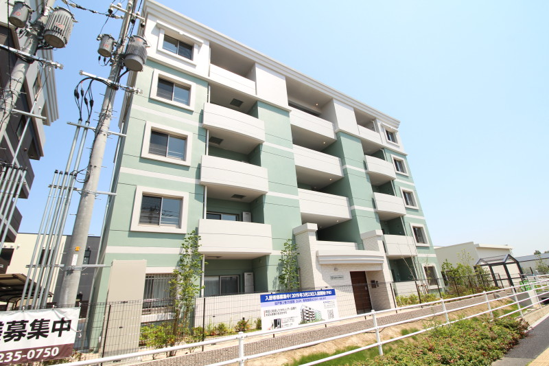 Shallow Garden B棟