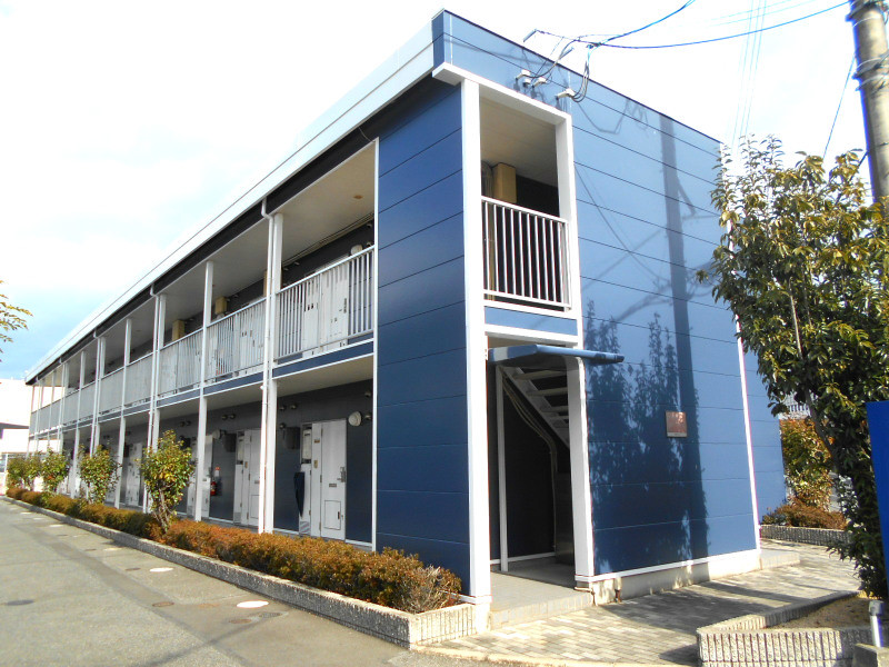 レオパレス西市 A棟