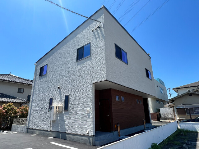 しっぽハウス白石